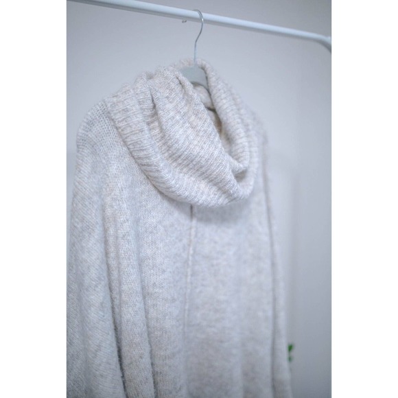 Ruby Moon Gray Wool Alpaca Blend Chunky Oversized Turtleneck Sweater SZ L - Picture 3 of 7